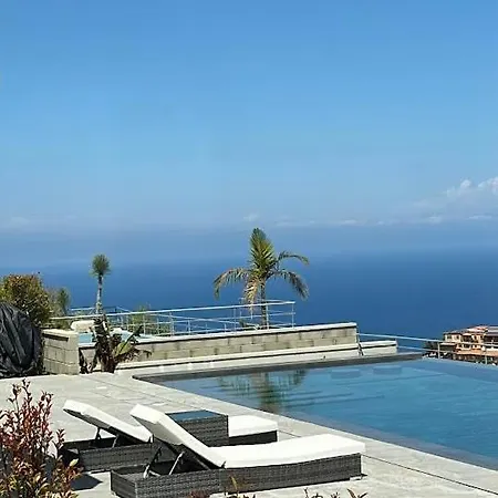 Villa Luxury In Calabria